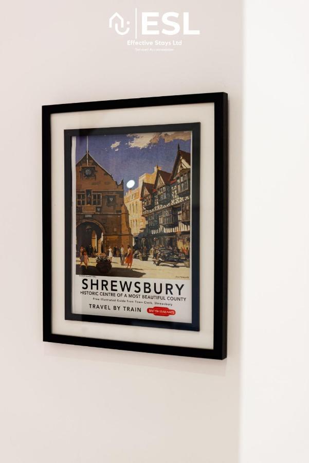 2 Bedroom Terrace Cottage, Parking, 5 Minutes Drive To Royal Shrewsbury Hospital Exteriér fotografie